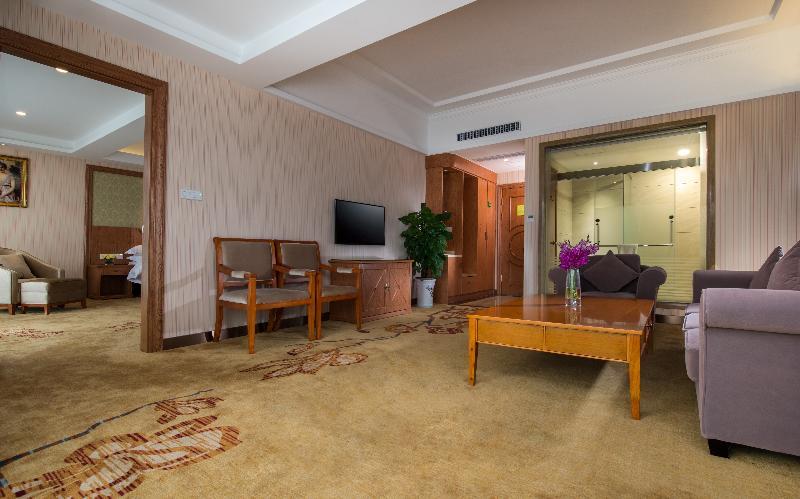 Vienna International Hotel Shenzhen Longgang Lilang Екстер'єр фото